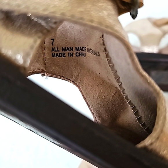 BLOWFISH MALIBU | Little Girls Gladiator Sandals, Rose Gold - Picture 7 of 8